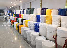 女人韩国被男人操到高潮视频吉安容器一楼涂料桶、机油桶展区